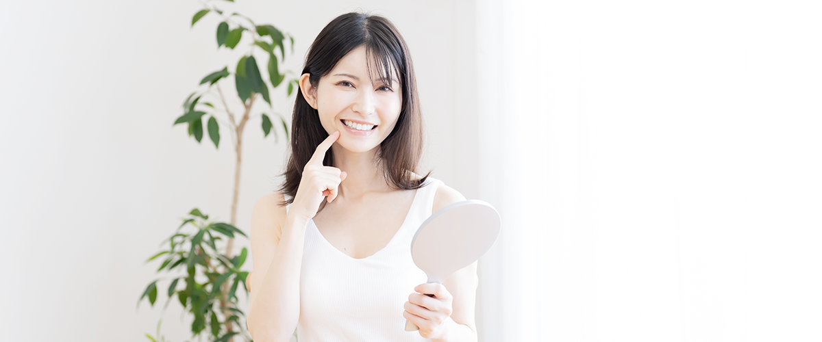 美しい歯の女性