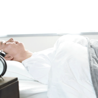睡眠中の女性